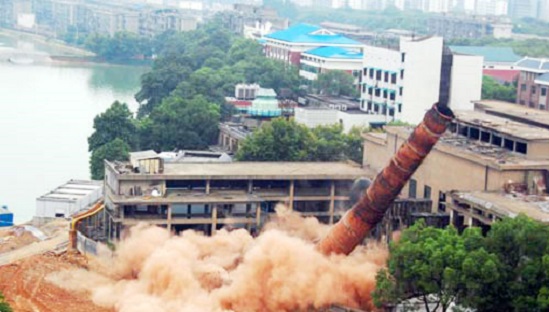 煙囪爆破拆除前準(zhǔn)備工作與施工注意事項